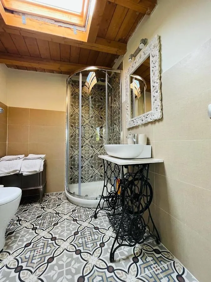 Nocleg ze śniadaniem B&B La Rosa Nel Verde Lukka